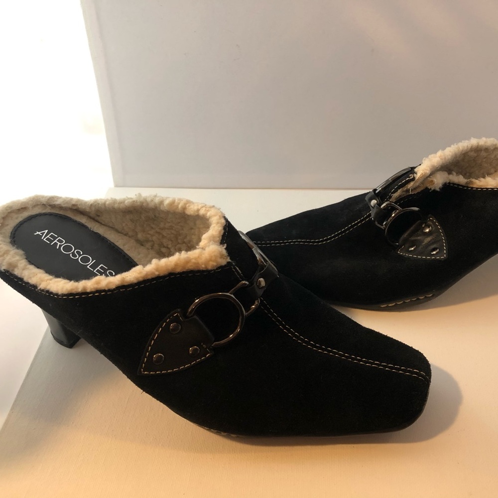 Aerosoles Black Slides Women’s size 9